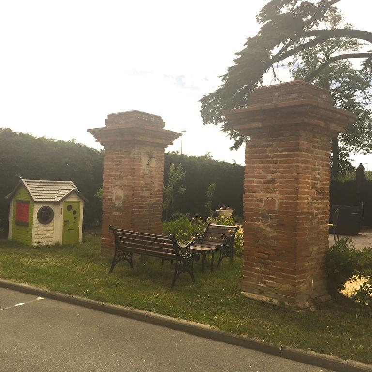 Fasthotel Muret Saubens Exterior foto